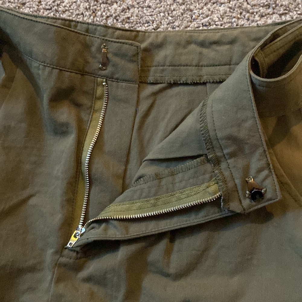 Shein olive pants - Picture 3 of 5
